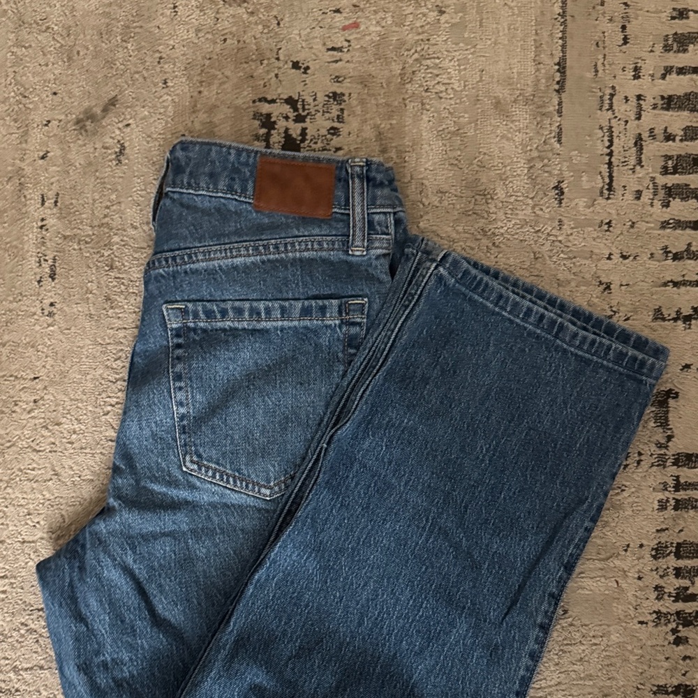 Hollister Men's Blue Straight Jeans